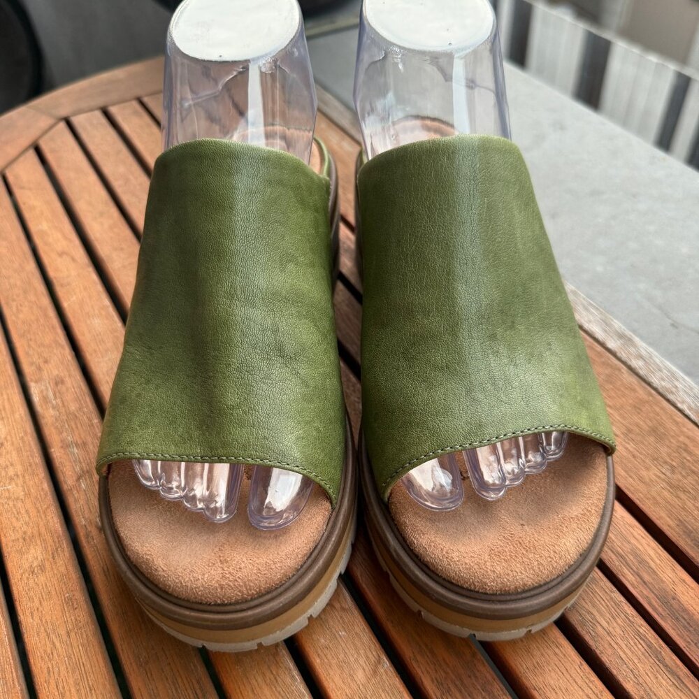 Salvia Olive Green Leather Slide Sandals With Chunky Heel Size 38/7.5 - Picture 5 of 8